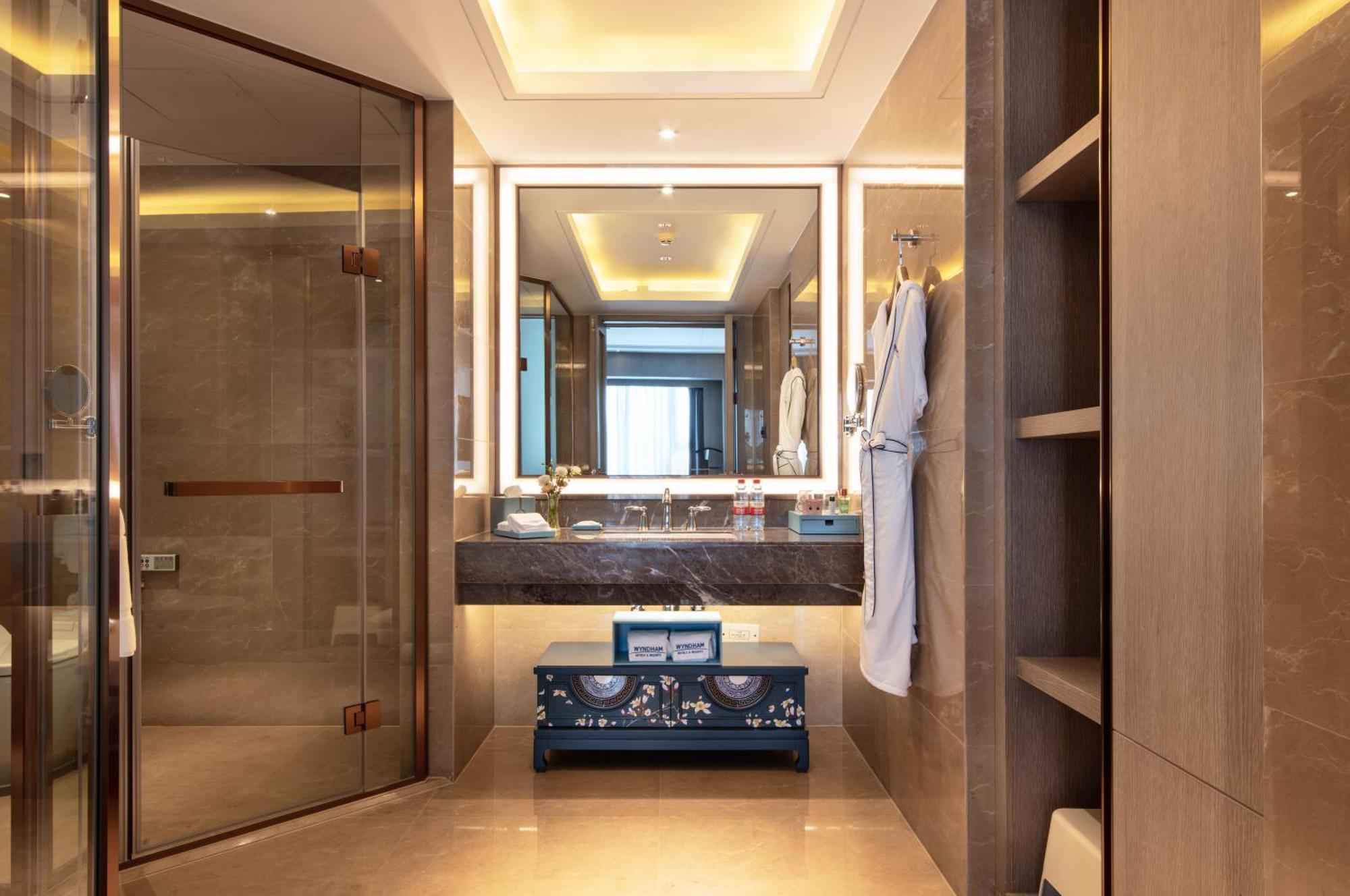 Kunming Huiyue Wyndham Hotel Zewnętrze zdjęcie
